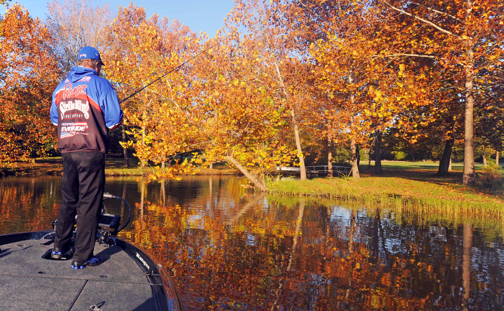6 ESSENTIALS TO FALL BASS FISHING